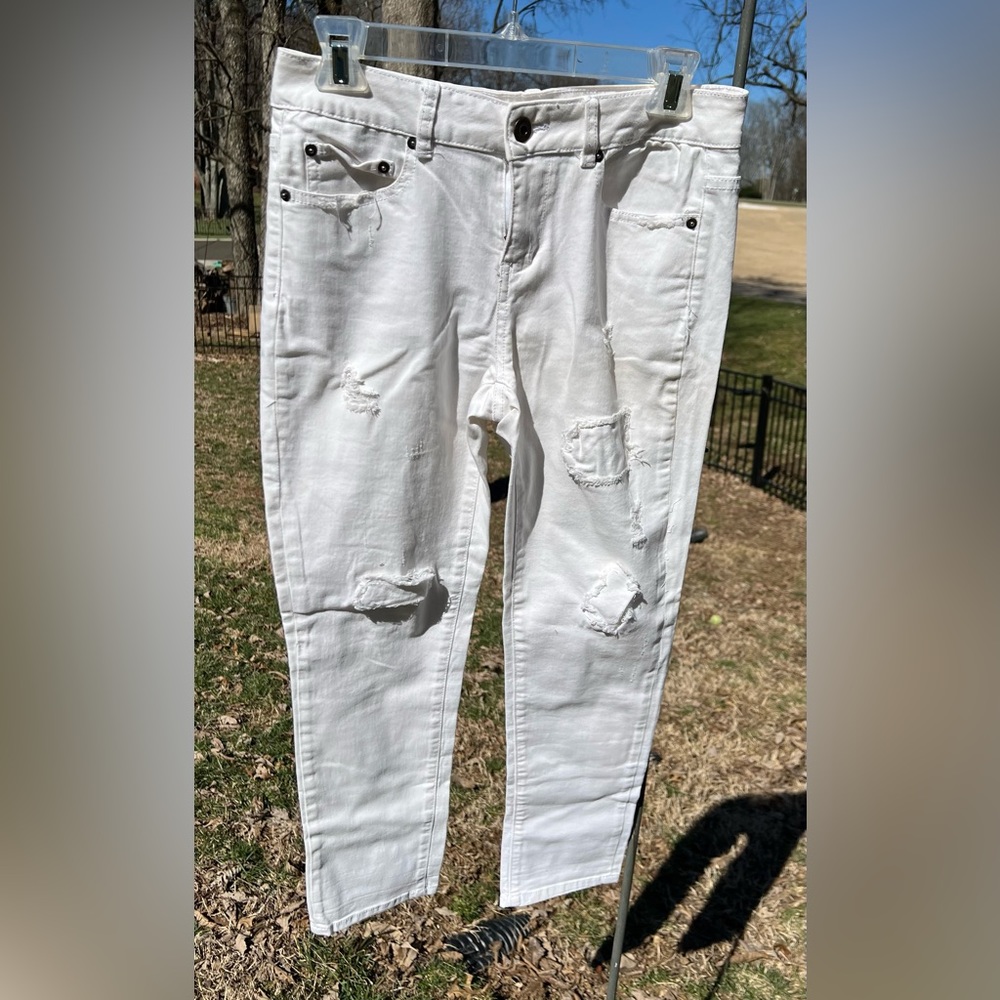 Tribal Jeans, Women’s Distressed White Jeans, Size 2